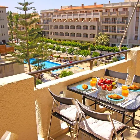 Apartment Thea *