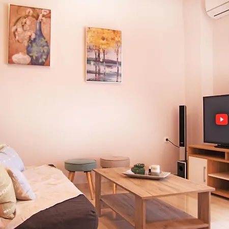 Apartment Thea *